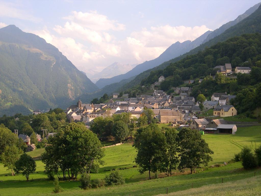 Gîte La Maisonnée Sazos Esterno foto