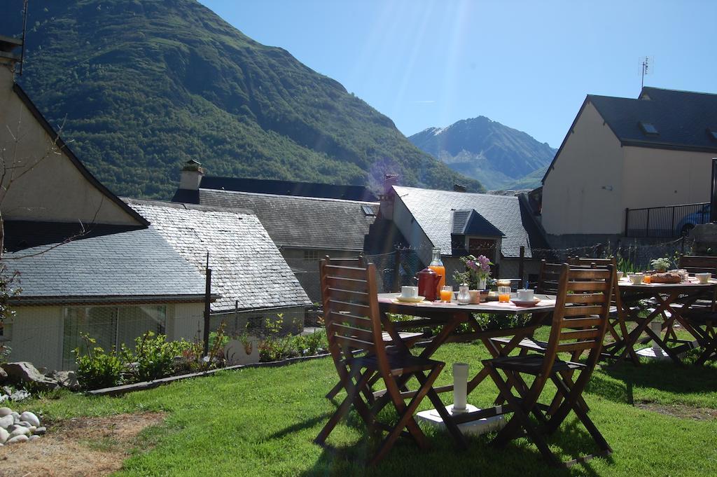 Gîte La Maisonnée Sazos Esterno foto