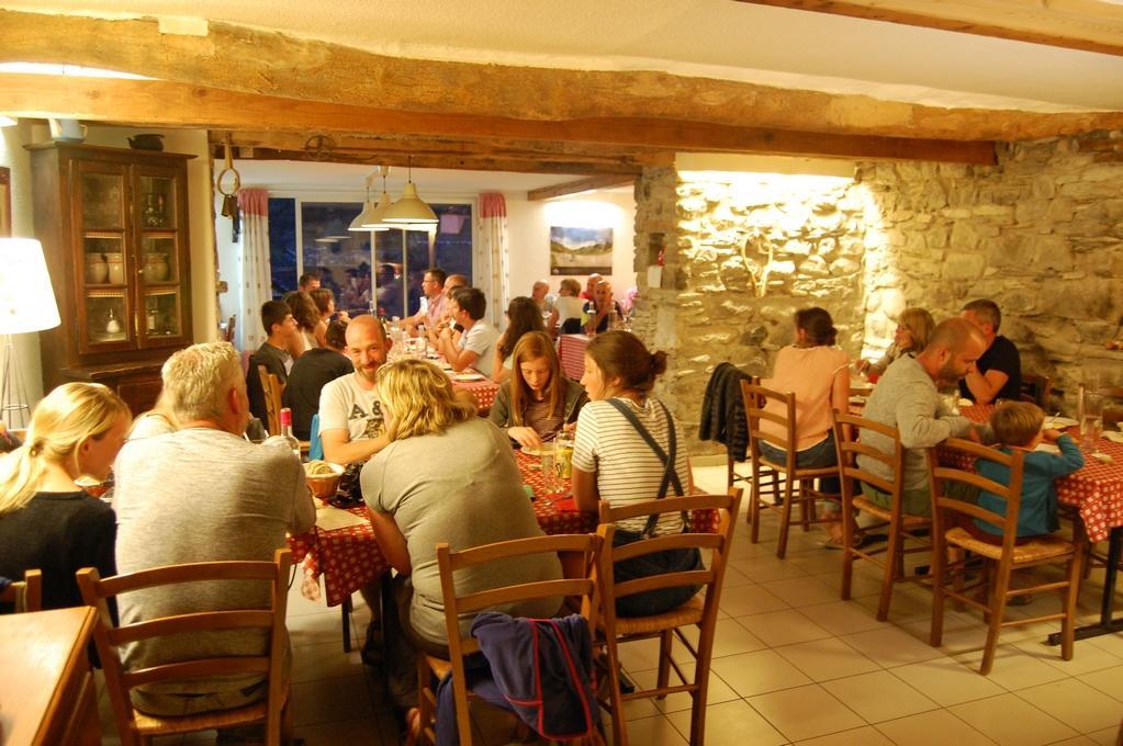 Gîte La Maisonnée Sazos Esterno foto